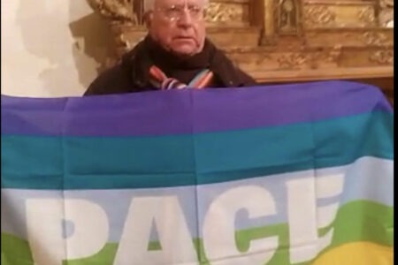 Mons. Ricchiuti celebra a Savona la Giornata della Pace: «Buon anno!»