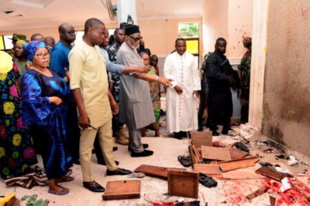 Attentato in Nigeria – i Vescovi delle Diocesi pugliesi esprimono vicinanza nella preghiera alla comunità ecclesiale di Ondo.