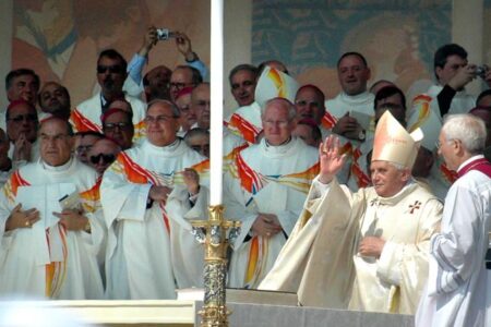 Messaggio dell’Arcivescovo di Bari-Bitonto Mons. Giuseppe Satriano Per la morte del Papa emerito Benedetto XVI — Arcidiocesi Bari-Bitonto