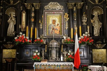 I santuari mariani di tutto il mondo in preghiera per il Sinodo di ottobre — Arcidiocesi Bari-Bitonto