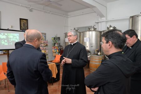 Il Vescovo incontra le realtà produttive operanti a Nardò