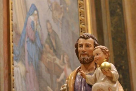 Sacra Famiglia. Cosa ci insegna oggi il silenzio di Giuseppe, padre che ci somiglia? — Arcidiocesi Bari-Bitonto